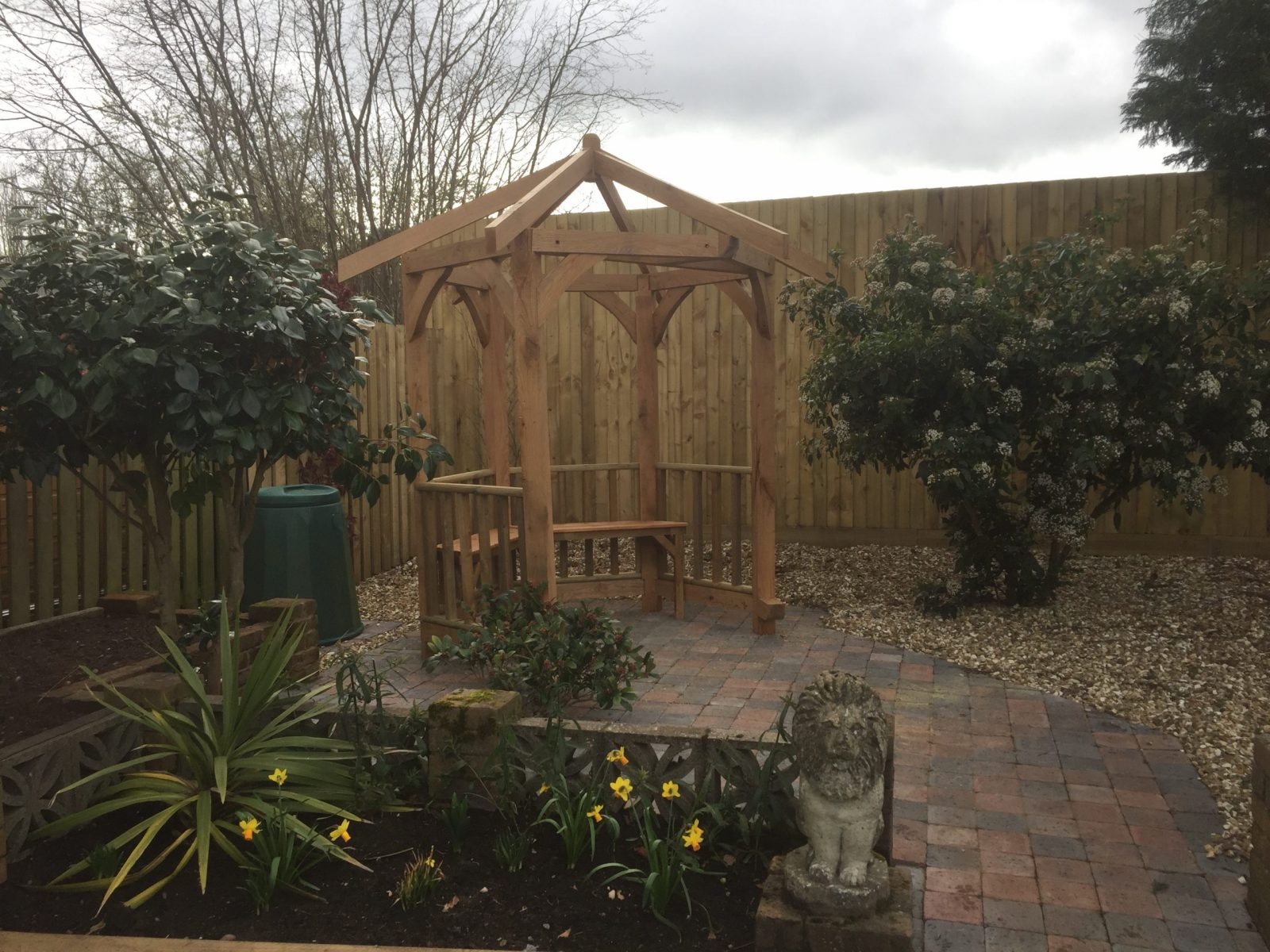 Oak Framed Arbour, Kidderminster, Worcestershire.